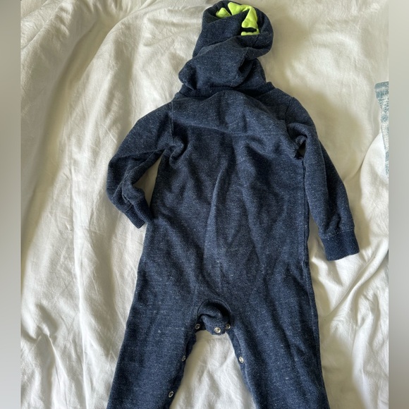 Carters dinosaur hooded, long sleeve onesie, 18 month, blue - Picture 6 of 6